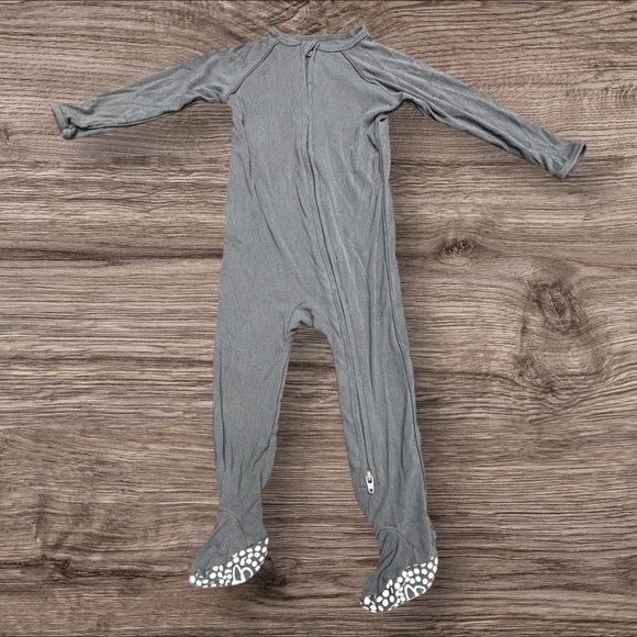 BAMBOO 12-18mo Blue and Grey Footies, exclnt cndtn. OffrsWelcm. 15% Off w 2+ bdl - Picture 3 of 14